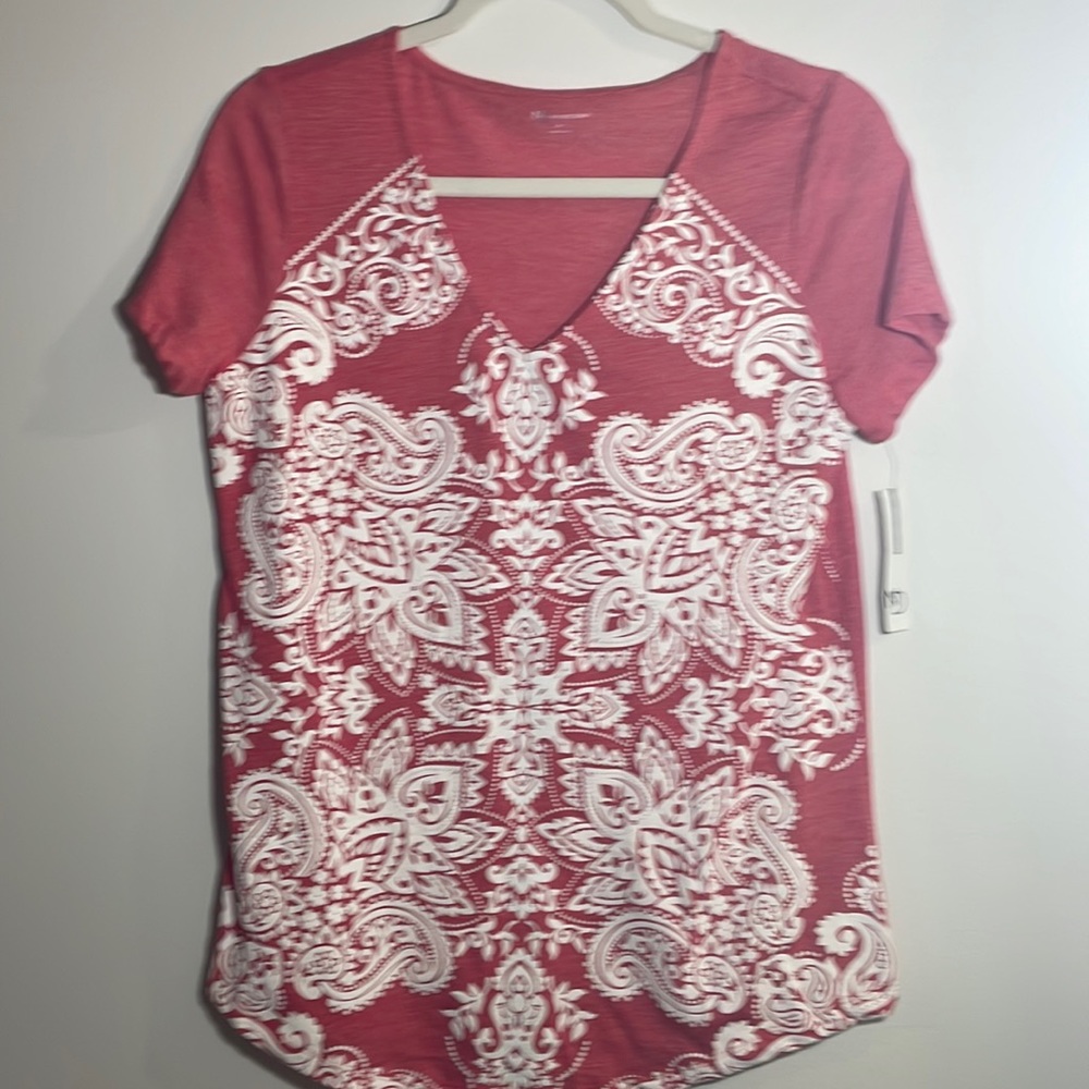 NWT coral top